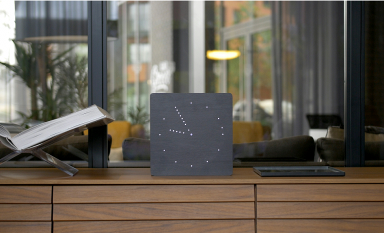 Analogue Click Clock