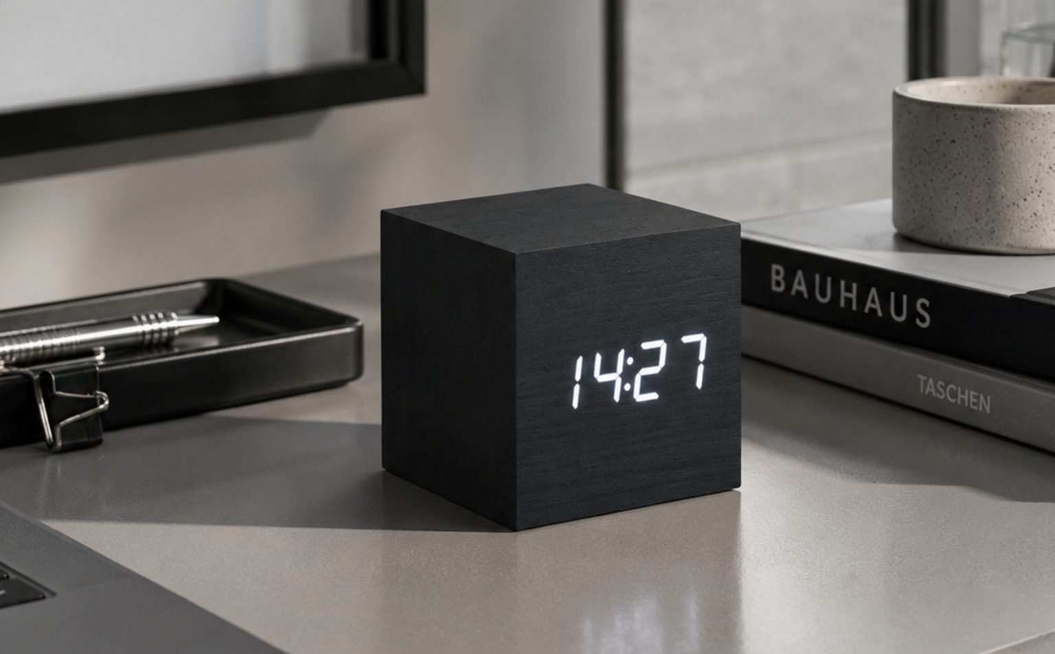 Gingko » Cube Click Clock