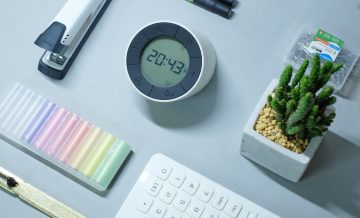 The Edge Light Alarm Clock