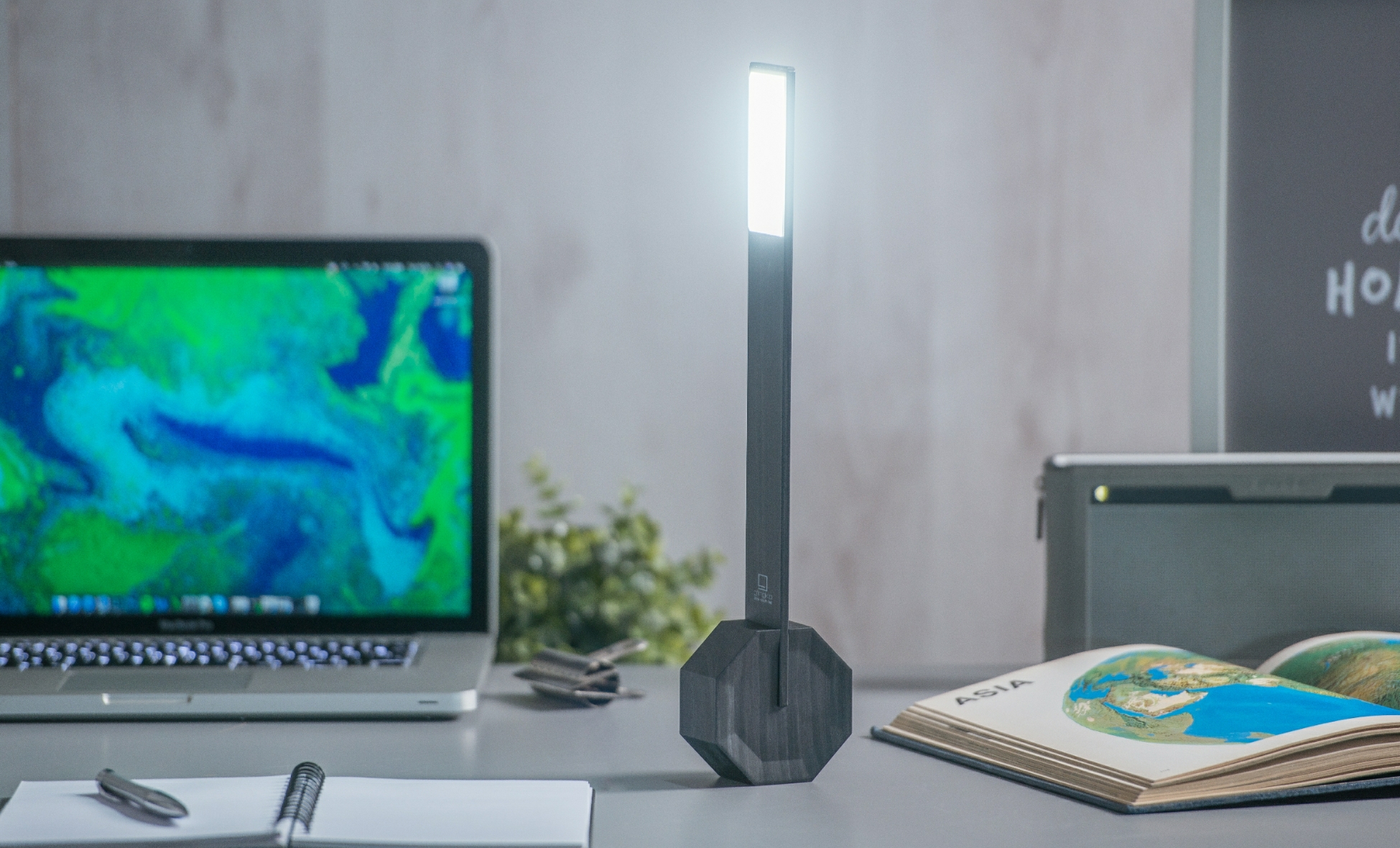 Gingko Octagon One Rechargeable Modern LED Desk Lamp 11W5 