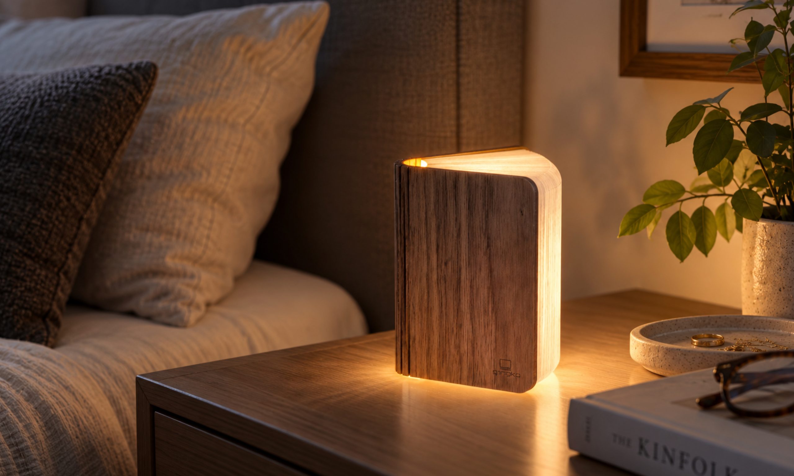 Ginkgo 本型スマートブックライト ミニ Gingko » Smart Book Light (Natural Wood)