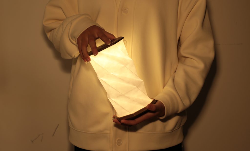 Twist Hexagon Lamp: Walnut Finish